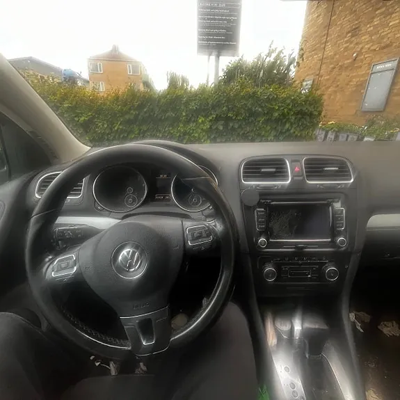 Volkswagen Golf 2009 photo 3