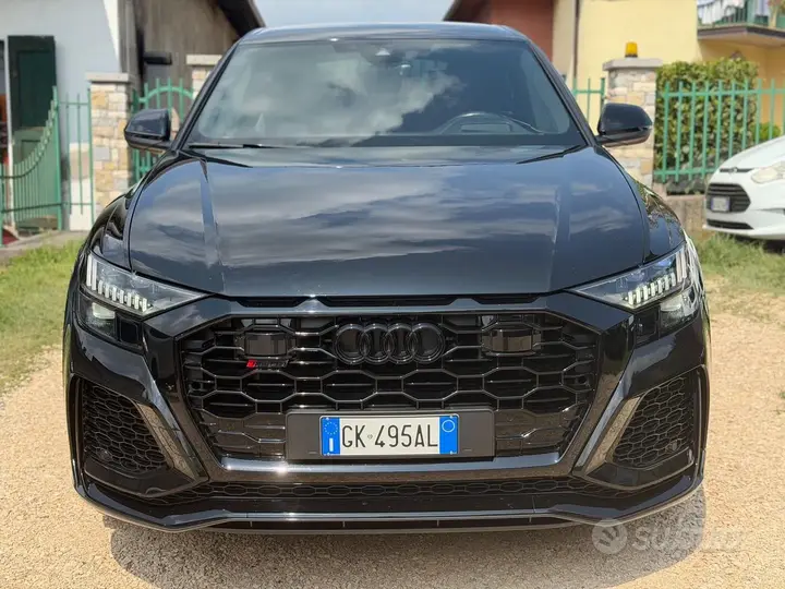 Audi Q8 2022 photo 2