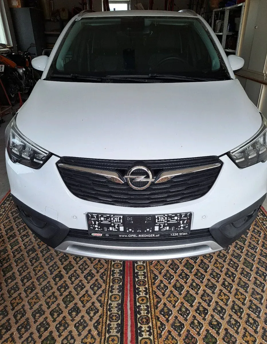 Opel Crossland X