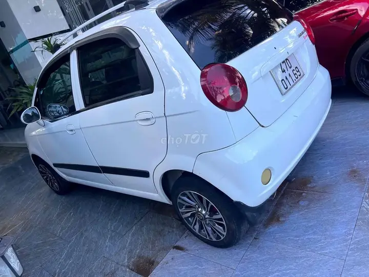 Chevrolet Spark 2010 photo 4