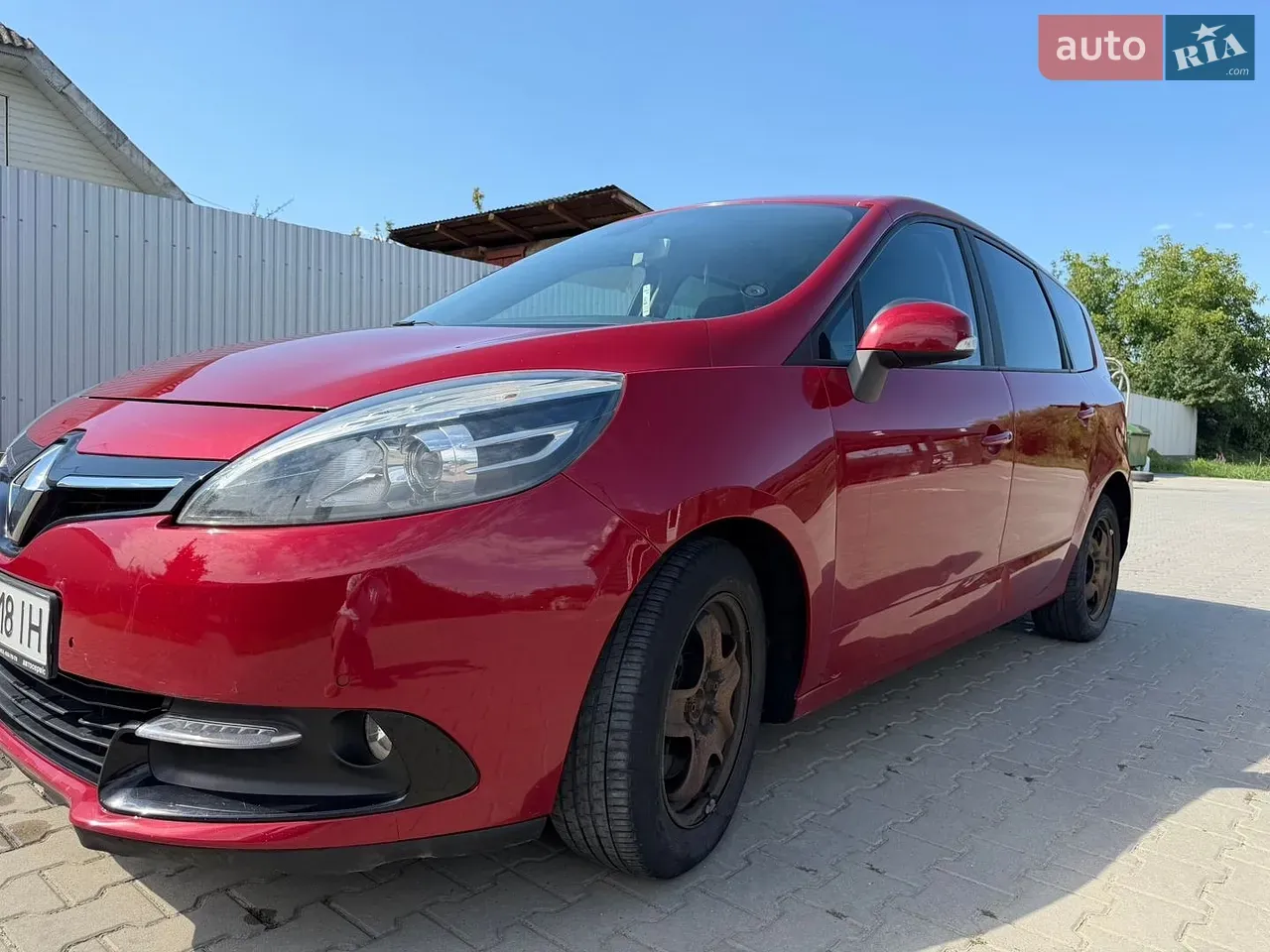 Renault Scenic 2012 photo 3