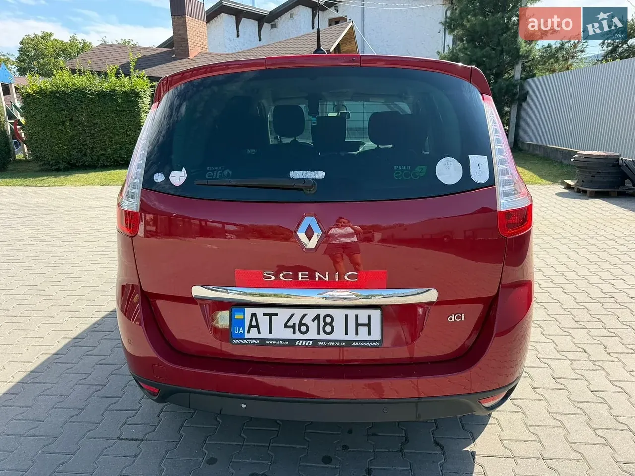 Renault Scenic 2012 photo 5