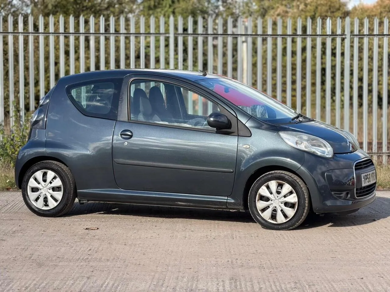Citroen C1 2009 photo 2
