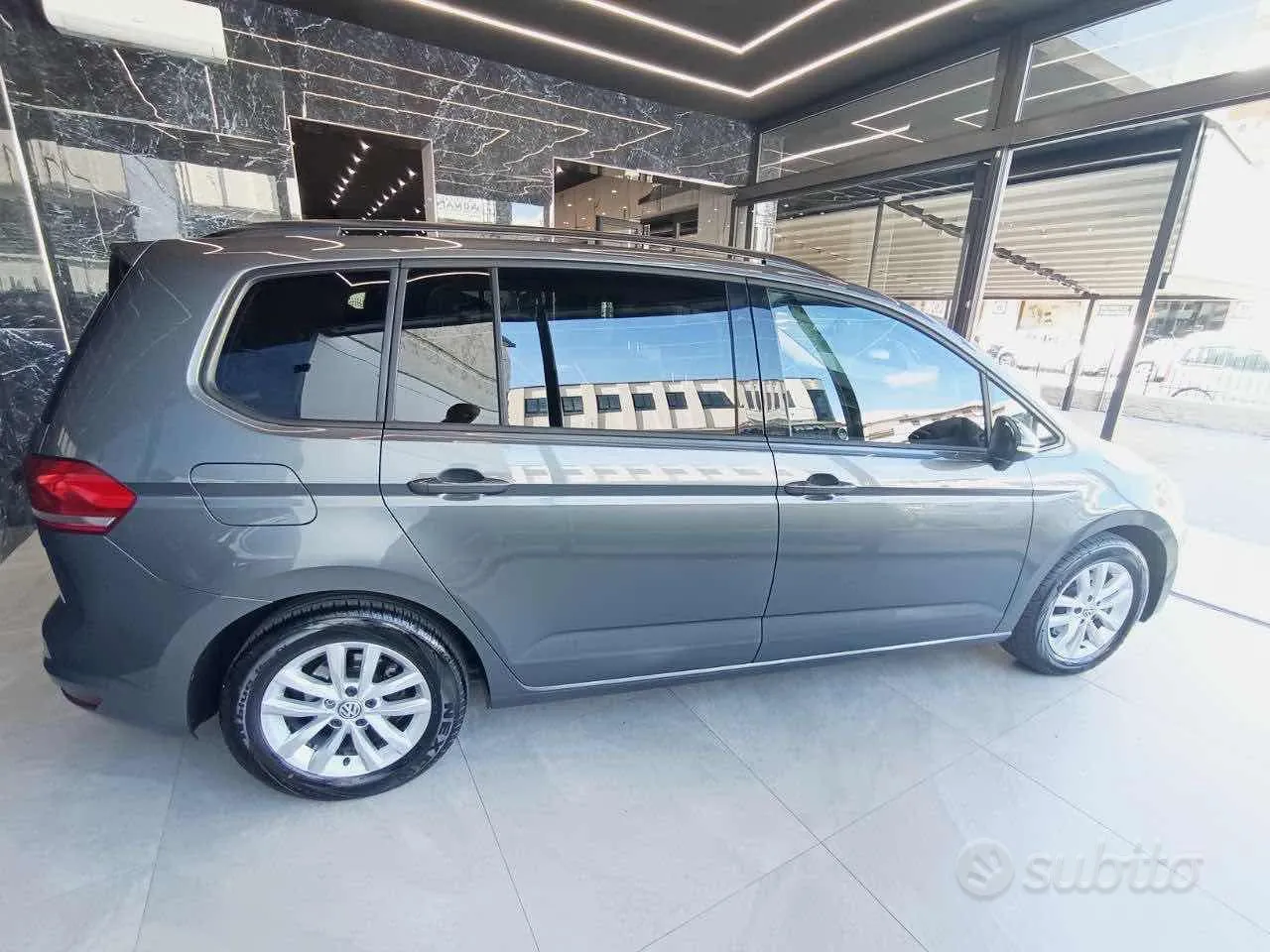 Volkswagen Touran 2019 photo 5