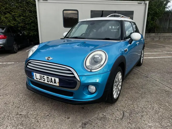 Mini Cooper 2015 photo 2