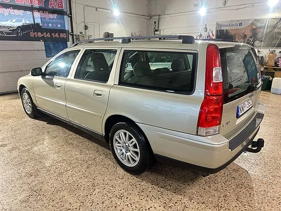 Volvo V70 2007 photo 4