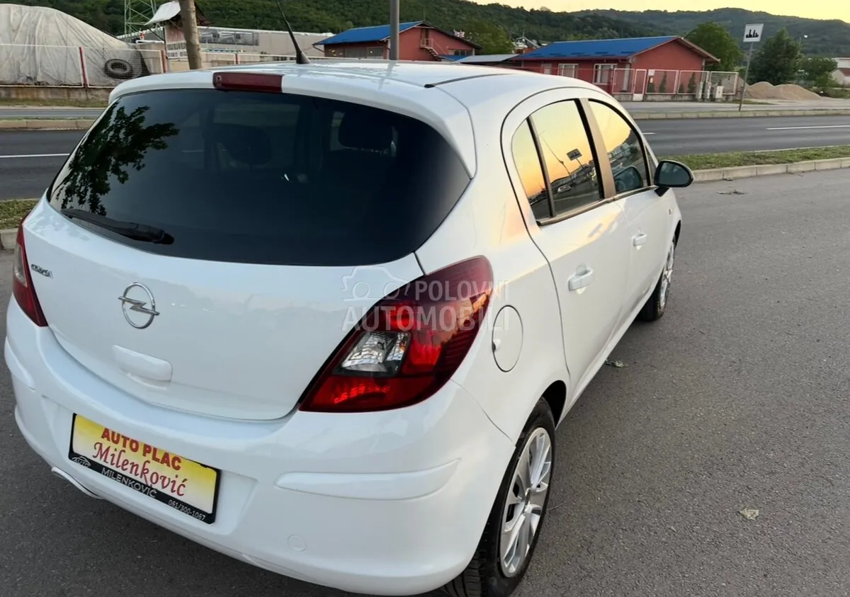Opel Corsa D 2009 photo 5