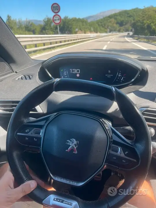 Peugeot 3008 2018 photo 5