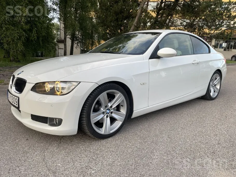 BMW 320 2009 photo 5