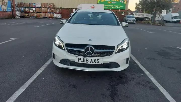Mercedes-Benz A-Class 2016 photo 5