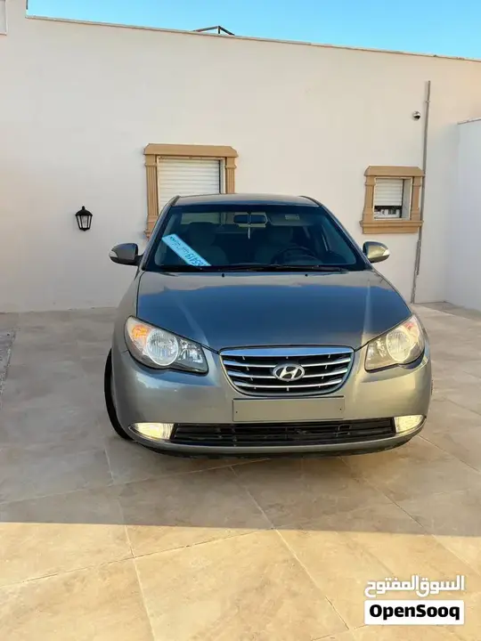 Hyundai Avante 2010 photo 4