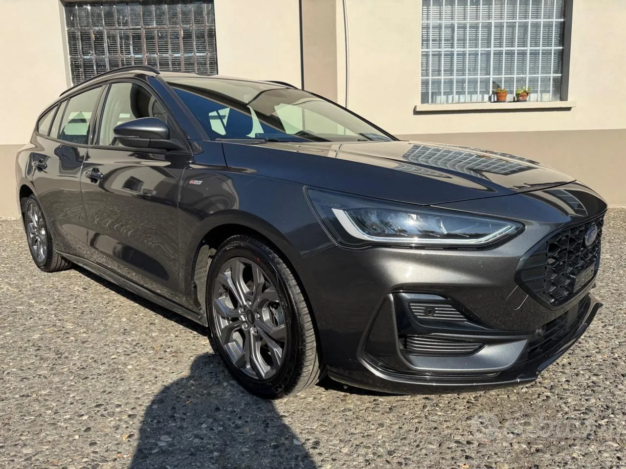 Ford Focus 2023 photo 3