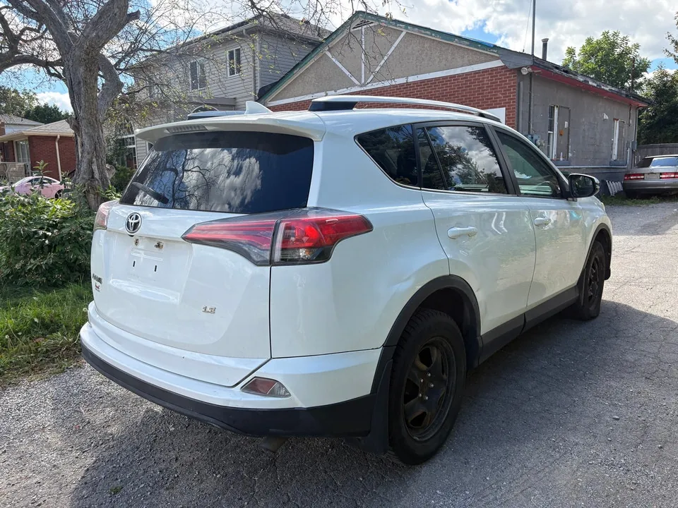 Toyota Rav4 2016 photo 5