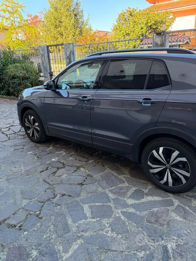 Volkswagen T-Cross 2025 photo 4