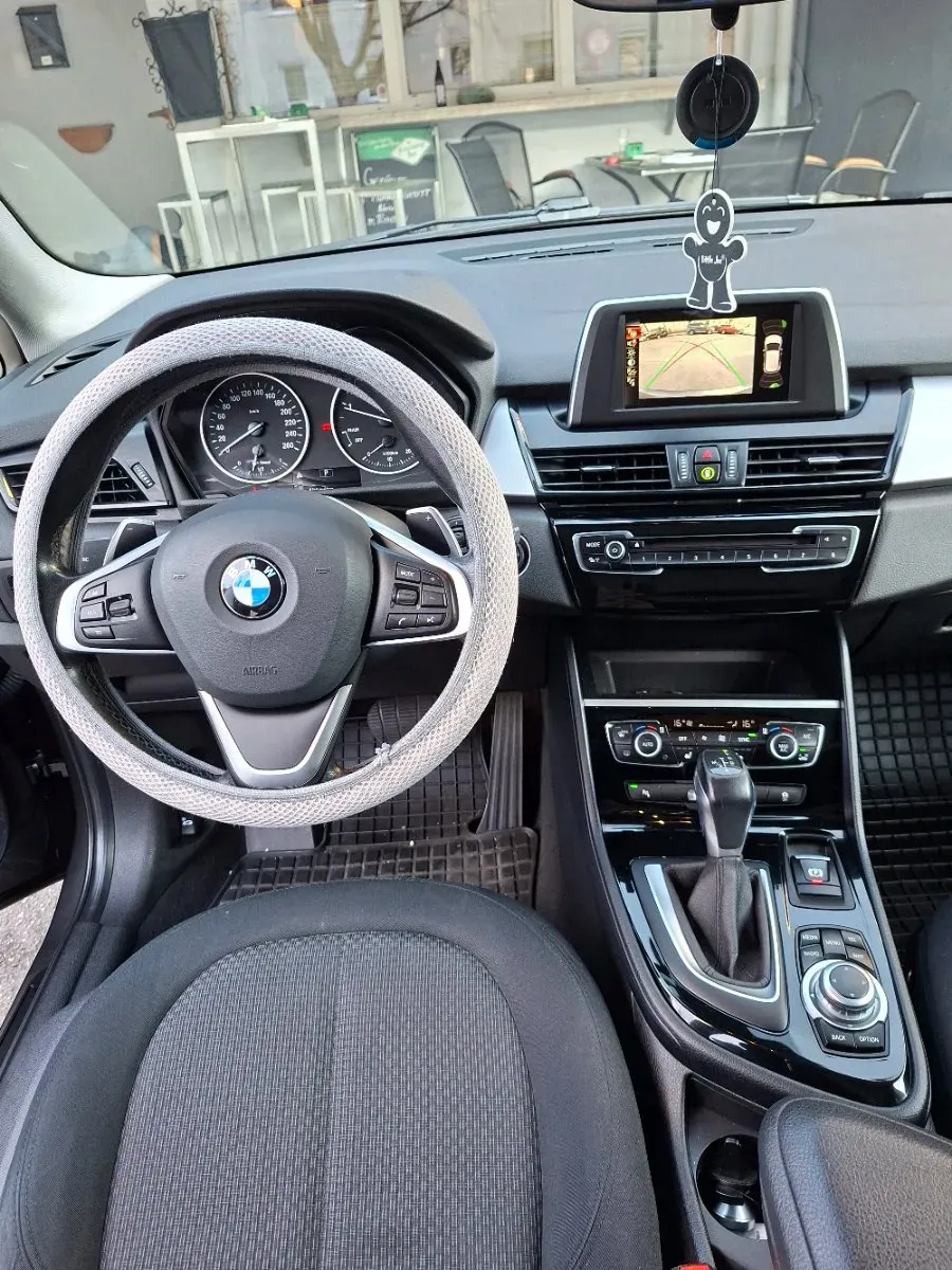 BMW 2 Series 2015 photo 2
