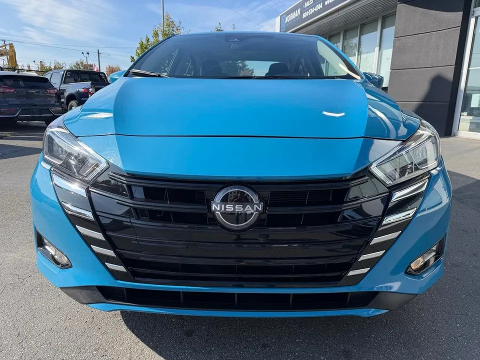 Nissan Versa 2025 photo 2