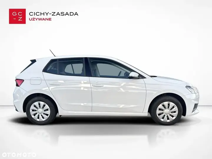 Skoda Fabia 2023 photo 4