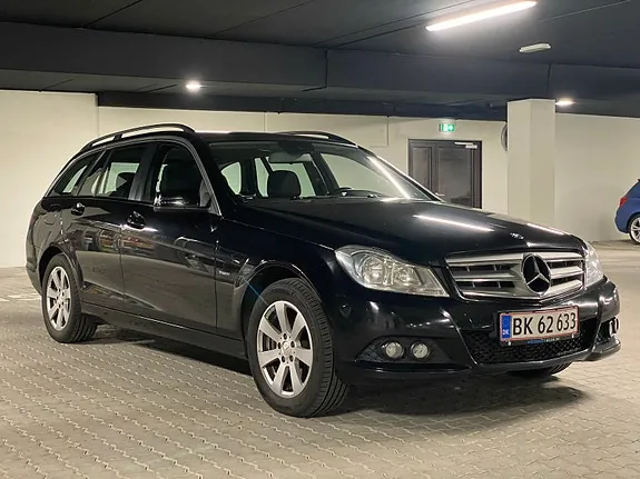 Mercedes-Benz C220 2011 photo 3