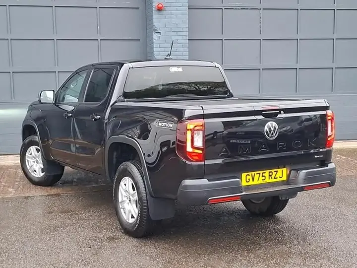Volkswagen Amarok 2025 photo 2
