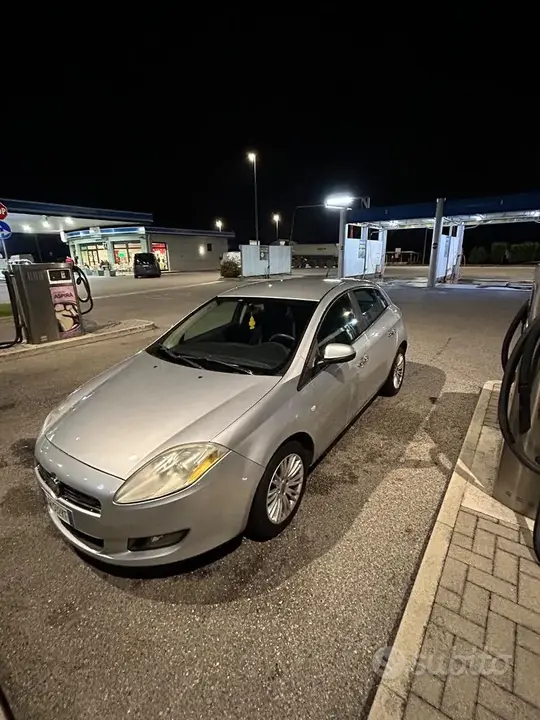 Fiat Bravo 2009 photo 2