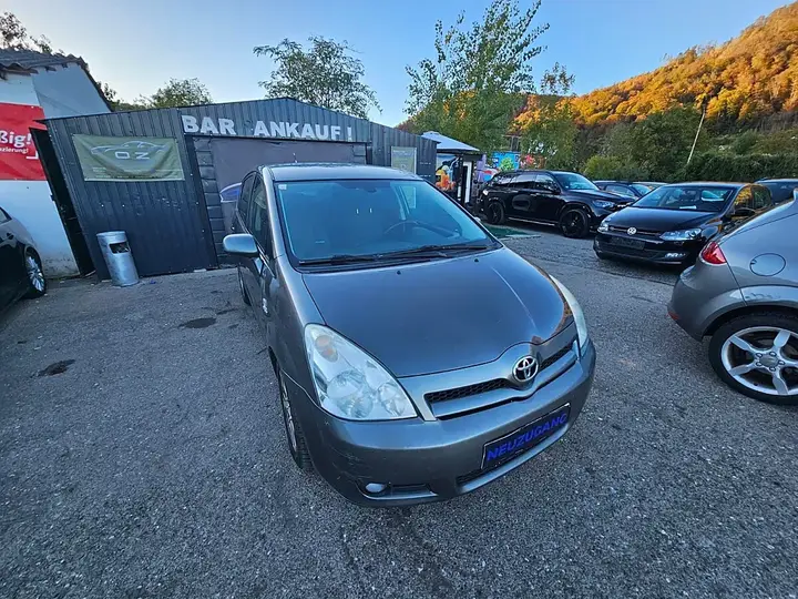 Toyota Corolla Verso 2007 photo 3