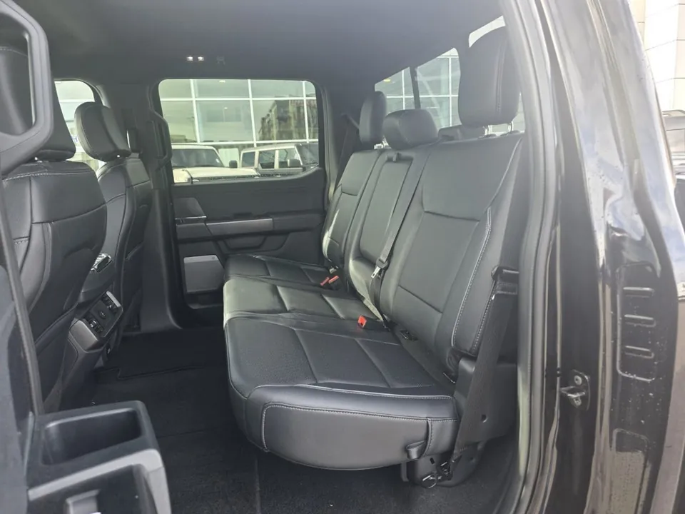 Ford F-150 2025 photo 4