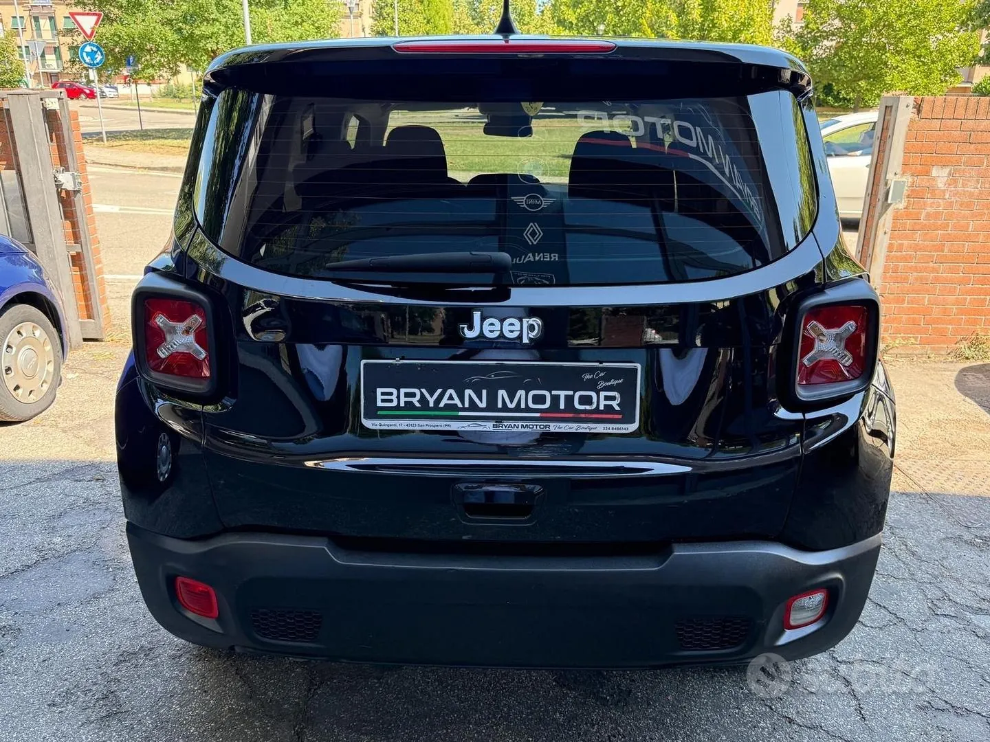 Jeep Renegade 2023 photo 4