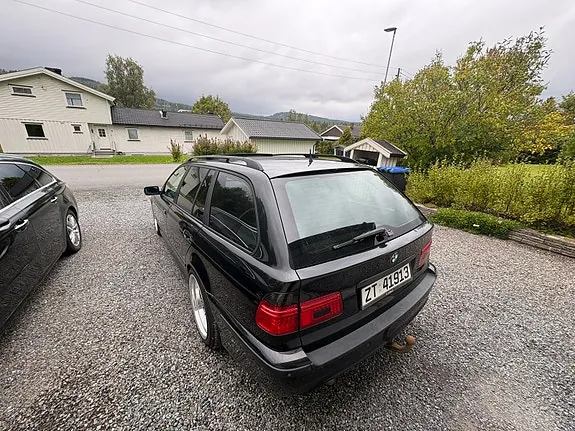 BMW 525D 2003 photo 4