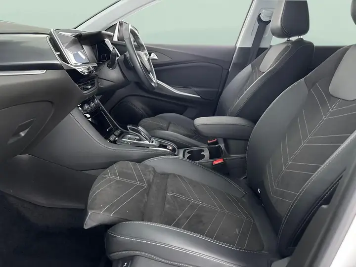 Vauxhall Grandland 2023 photo 4
