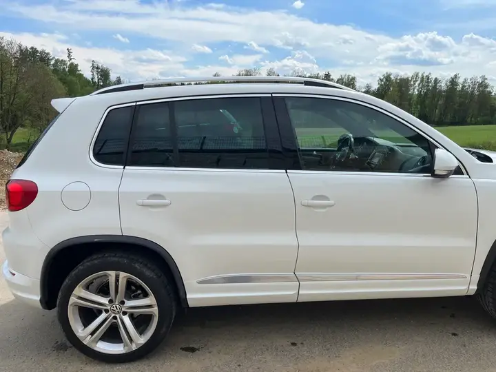 Volkswagen Tiguan 2014 photo 2