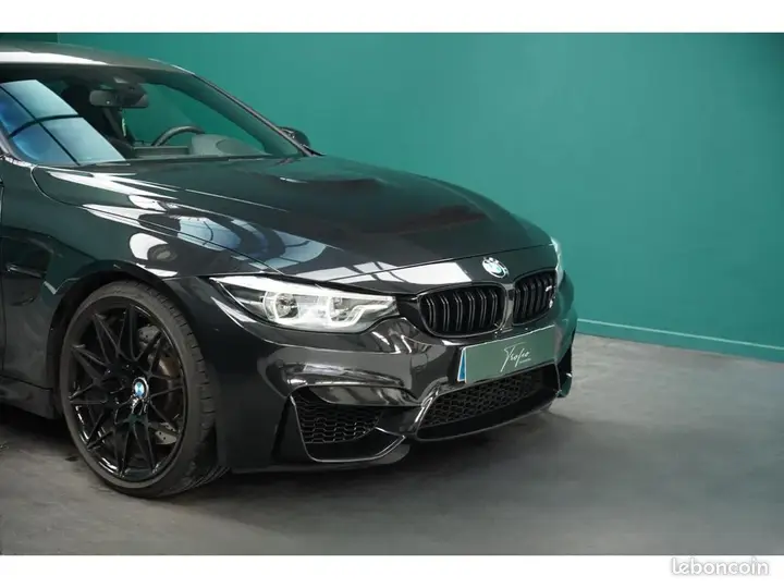 BMW M4 2019 photo 4