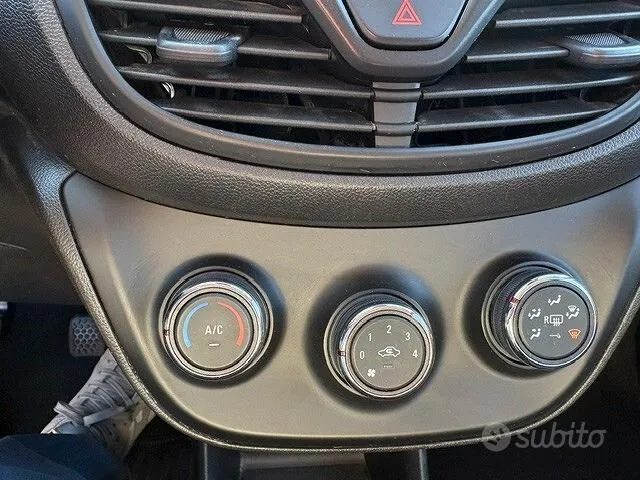 Opel Karl 2016 photo 4