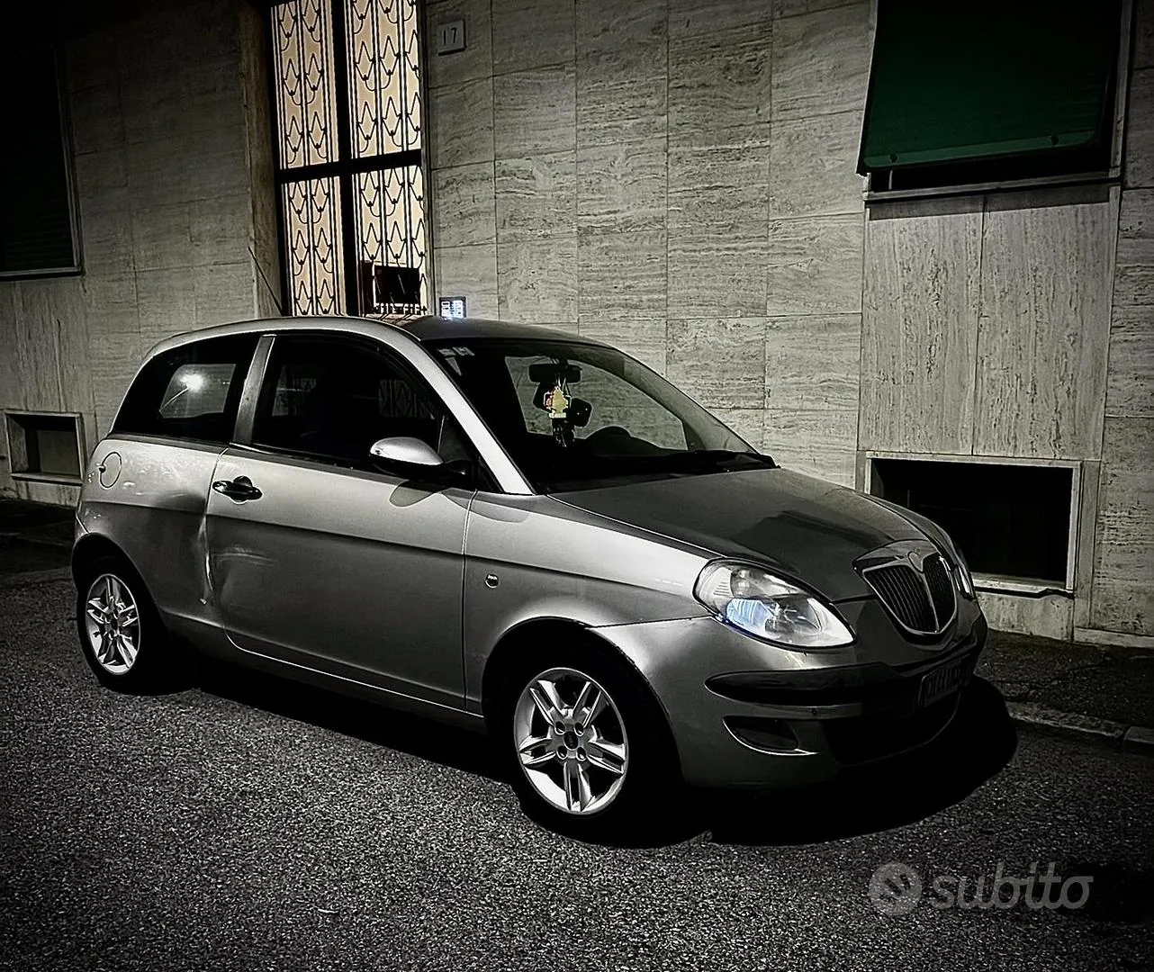 Lancia Ypsilon 2003 photo 4