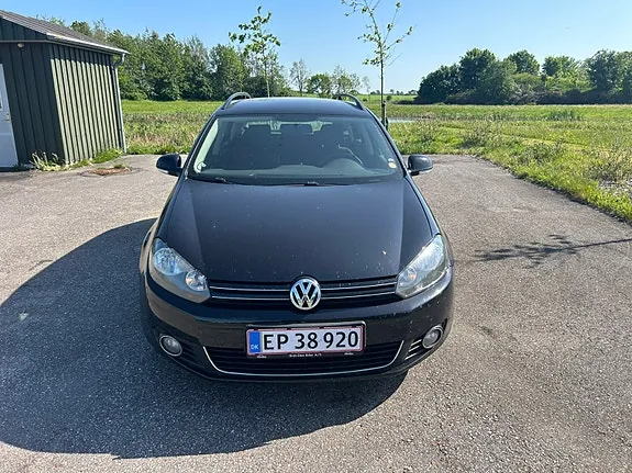 Volkswagen Golf 2010 photo 2