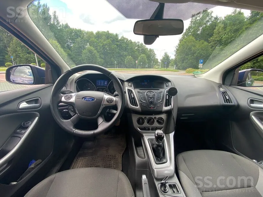 Ford Focus 2013 photo 4