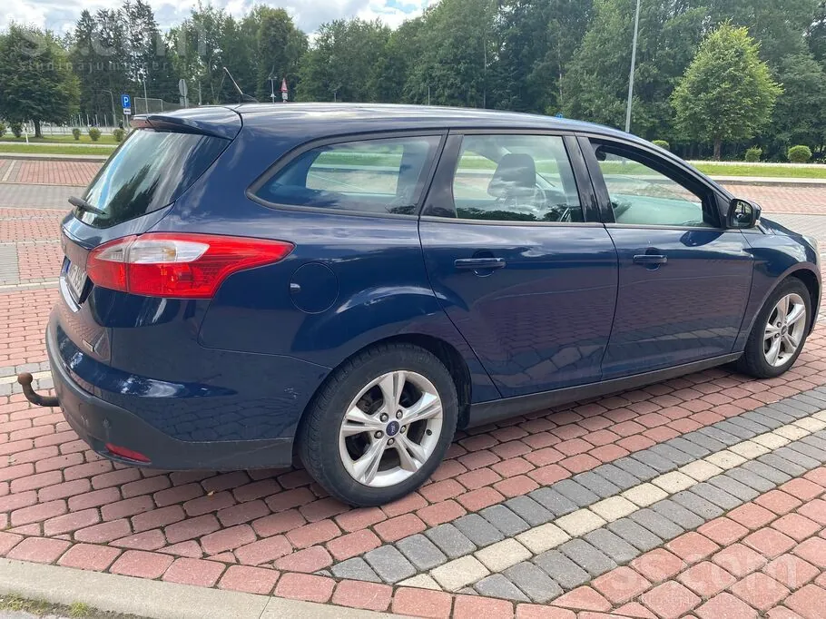 Ford Focus 2013 photo 2