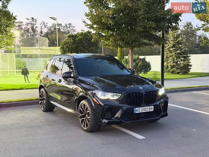BMW X5 M 2022 photo 2