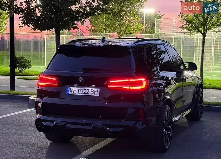 BMW X5 M 2022 photo 3