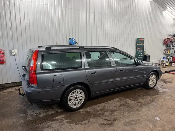 Volvo V70 2004 photo 4