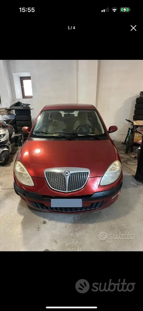 Lancia Ypsilon