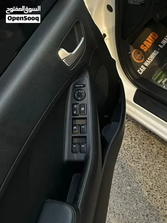 Kia K3 2013 photo 4