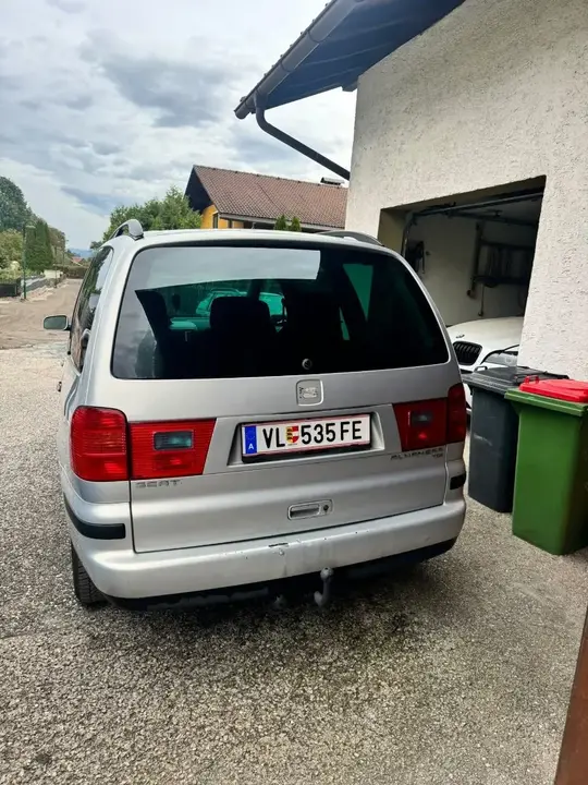 Seat Alhambra 2001 photo 3