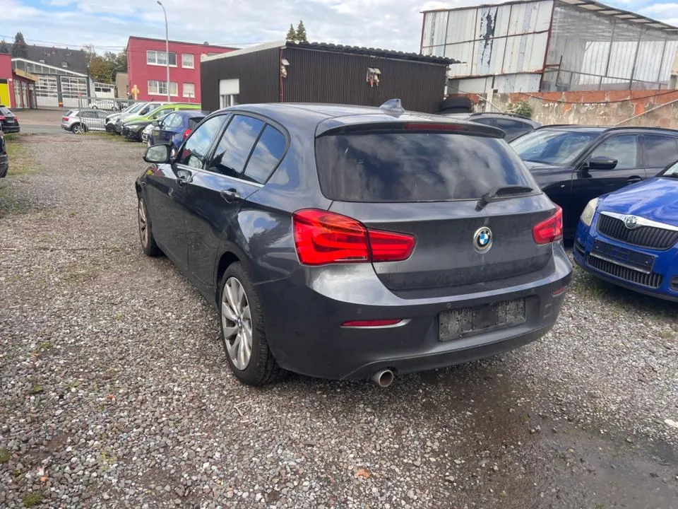 BMW 118