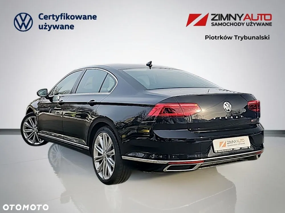 Volkswagen Passat 2019 photo 2