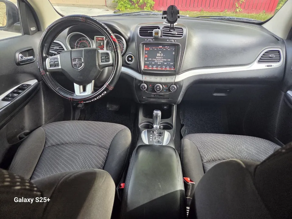 Dodge Journey 2014 photo 3