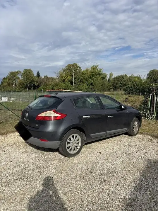 Renault Megane 2009 photo 2