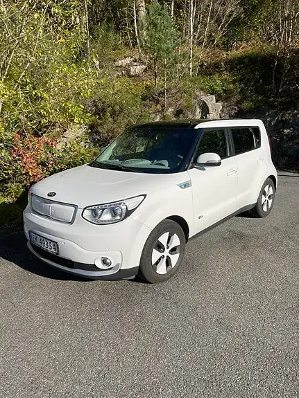 Kia Soul 2017 photo 2