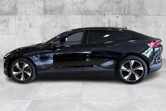 Polestar 4 2026 photo 2