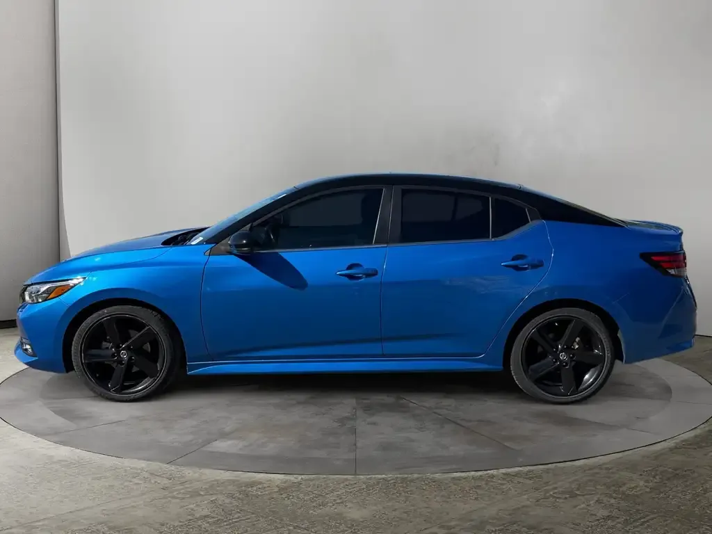Nissan Sentra 2022 photo 2