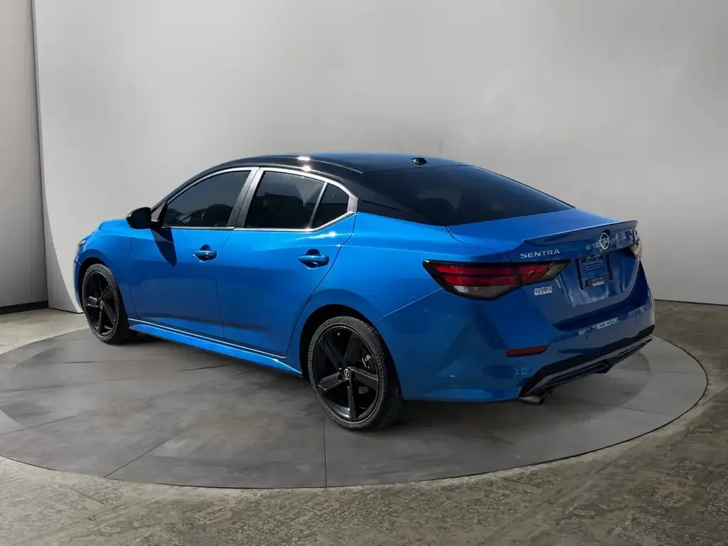 Nissan Sentra 2022 photo 3